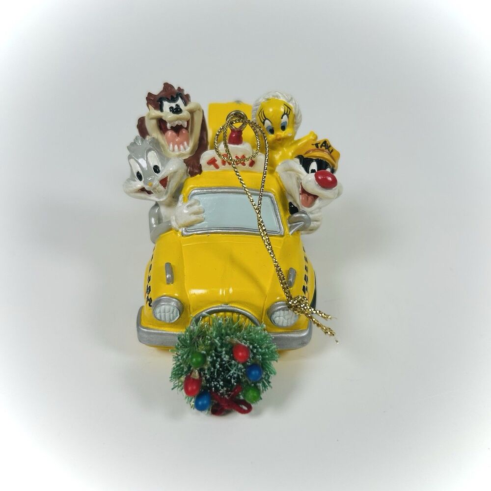 Warner Bros Looney Tunes NYC Taxi Yellow Cab Christmas Ornament 2000 RARE Bugs